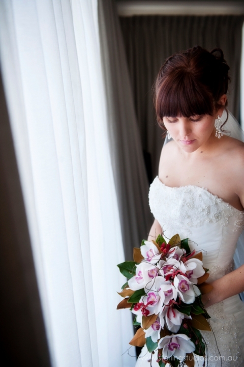 Bride brisbane wedding mantra beautiful brides bouquet